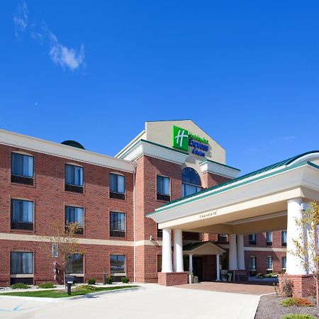 Holiday Inn Express Hotel & Suites Chesterfield - Selfridge Area By Ihg מראה חיצוני תמונה