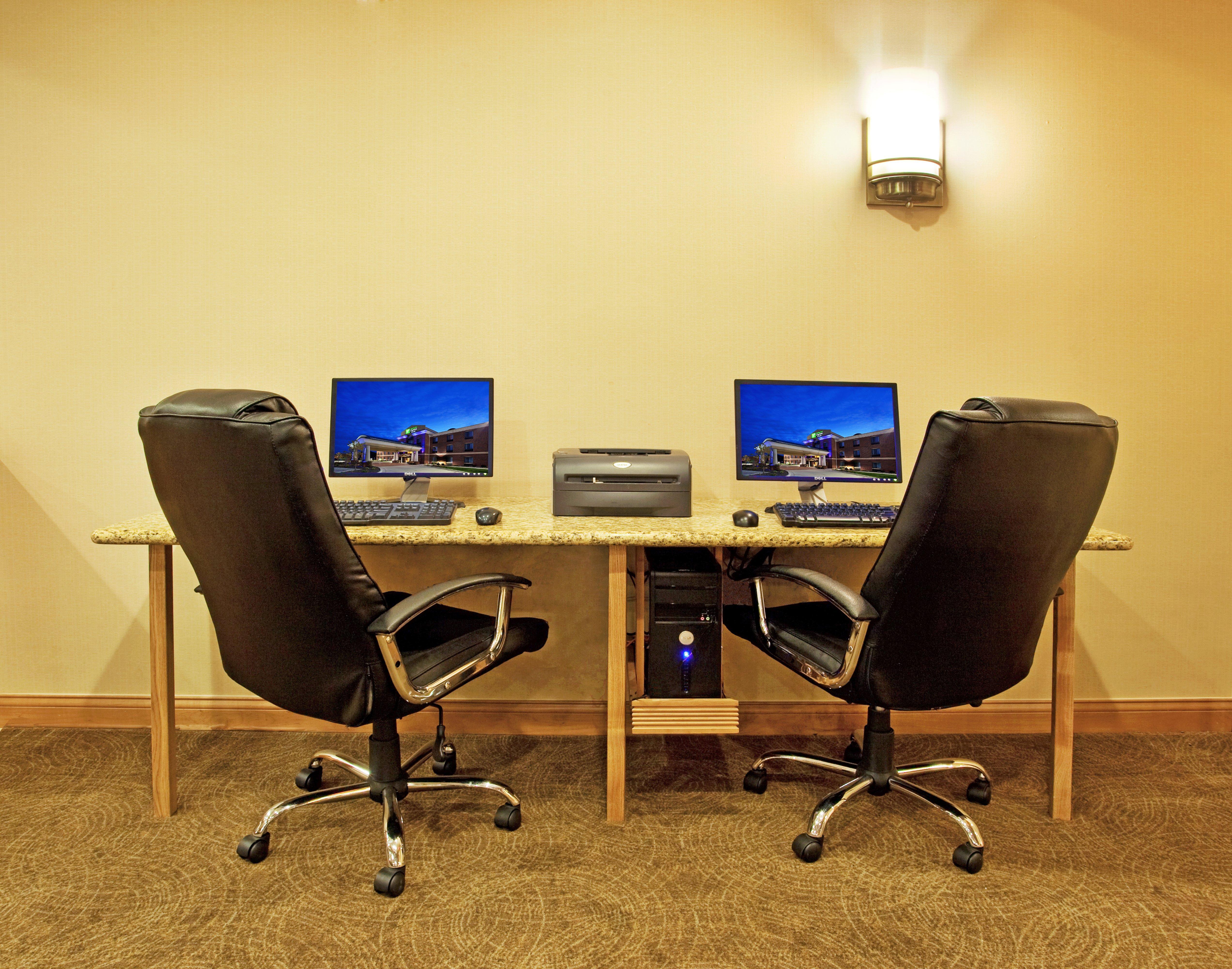 Holiday Inn Express Hotel & Suites Chesterfield - Selfridge Area By Ihg מראה חיצוני תמונה