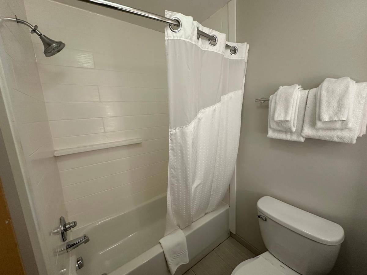 Holiday Inn Express Hotel & Suites Chesterfield - Selfridge Area By Ihg מראה חיצוני תמונה