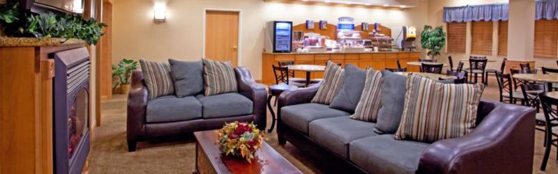 Holiday Inn Express Hotel & Suites Chesterfield - Selfridge Area By Ihg מראה חיצוני תמונה